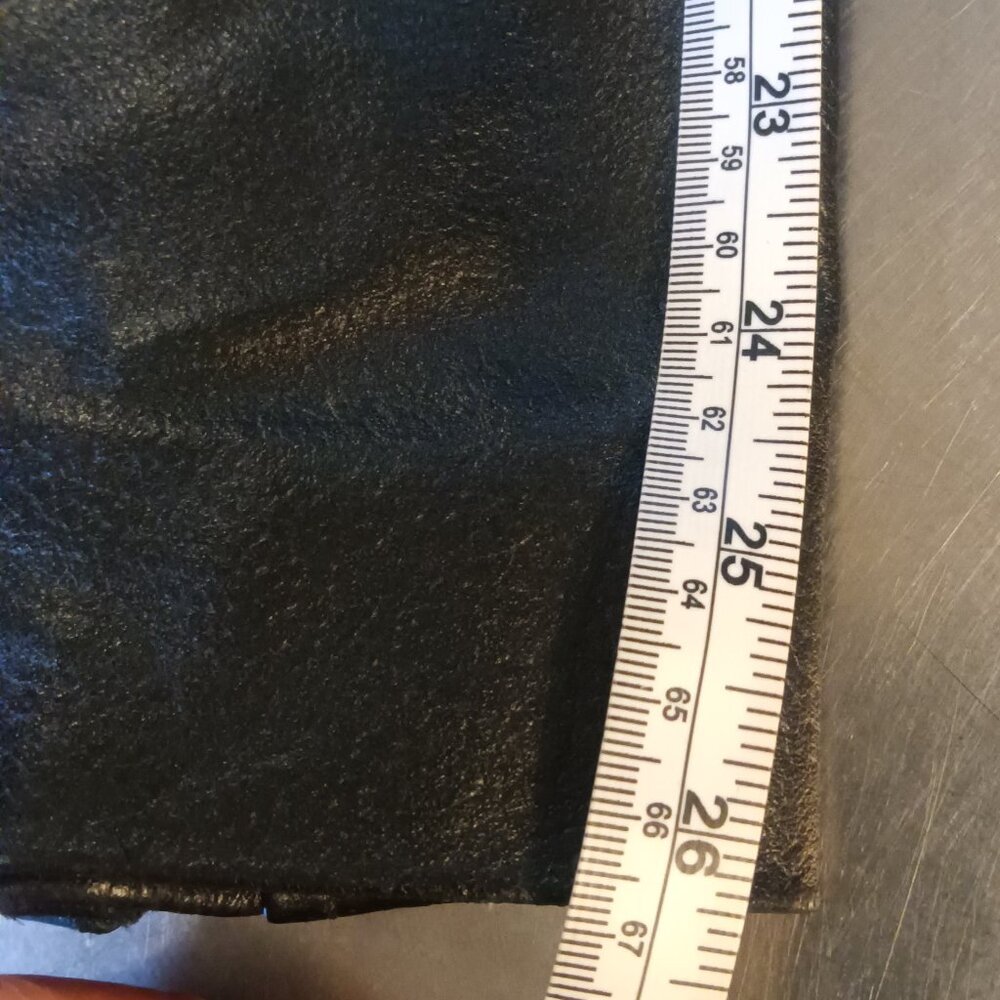 Mens Black Leather Motorcycle Jacket, Heavy, Lined Very Good! - Picture 9 of 10